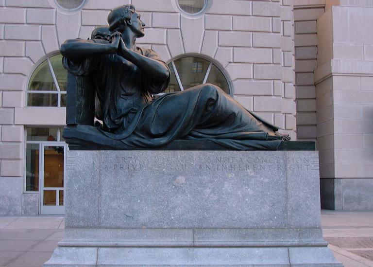 Oscar Straus Memorial in Washington, DC, honoring the right to worship (Photo credit: David Ball, Creative Commons)