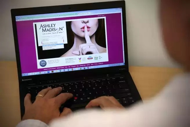 Image Source: Hackers Divulgan Segunda Tanda de Datos del Sitio Ashley Madison by Noticias Seguridad; CC 2.0