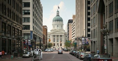 Indiana_State_Capitol_Market_St