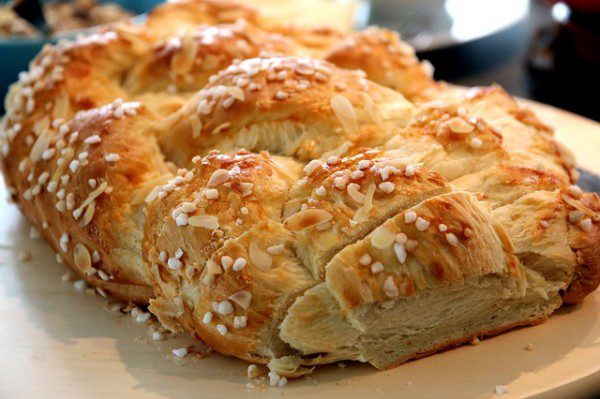 Braided Bread for Simple Feast - CC0 Public Domain - Pixabay