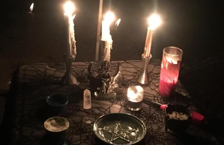 Full-moon Croning Ritual Altar, Photo by Heron