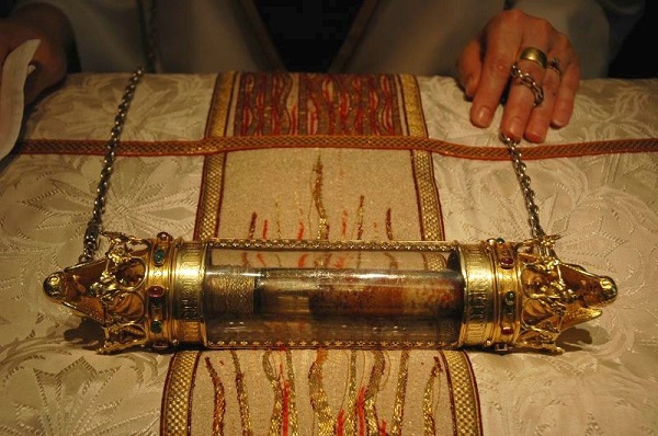 Relic of the Holy Blood. Basilica of the Holy Blood. Wikimedia Creative Commons.