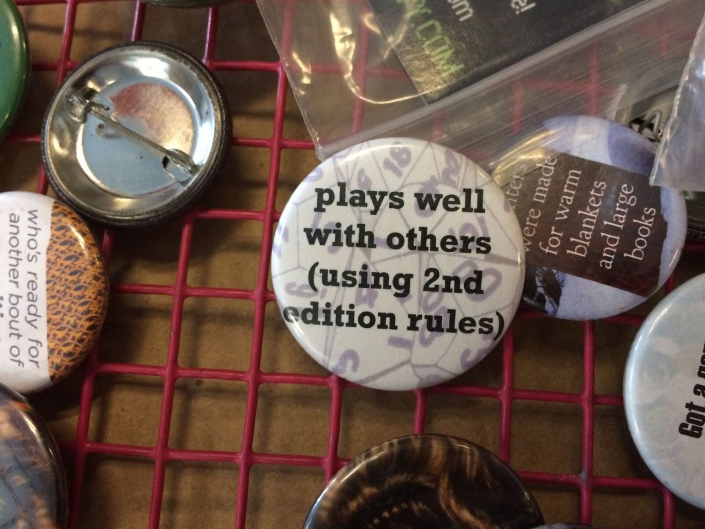 plays well with others