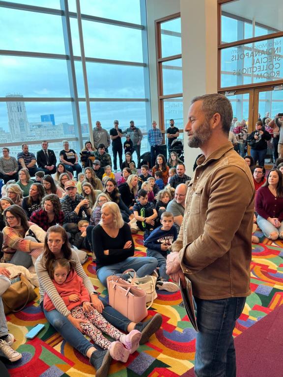 Kirk Cameron speaks to crowd at Central Library in downtown Indianapolis