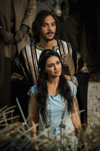 Judah Ben-Hur (Jack Huston) and Esther (Nazanin Boniadi) in Ben-Hur. Image courtesy of Paramount Pictures