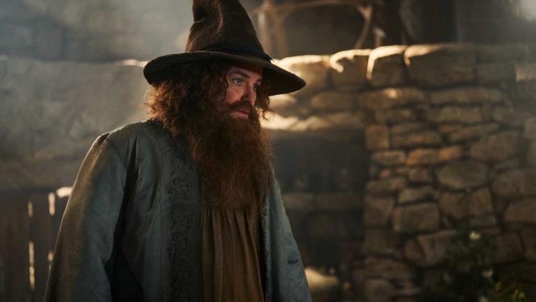 First Look: 'Rings Of Power' Adds Fan Favorite Tom Bombadil - Vimarsana News