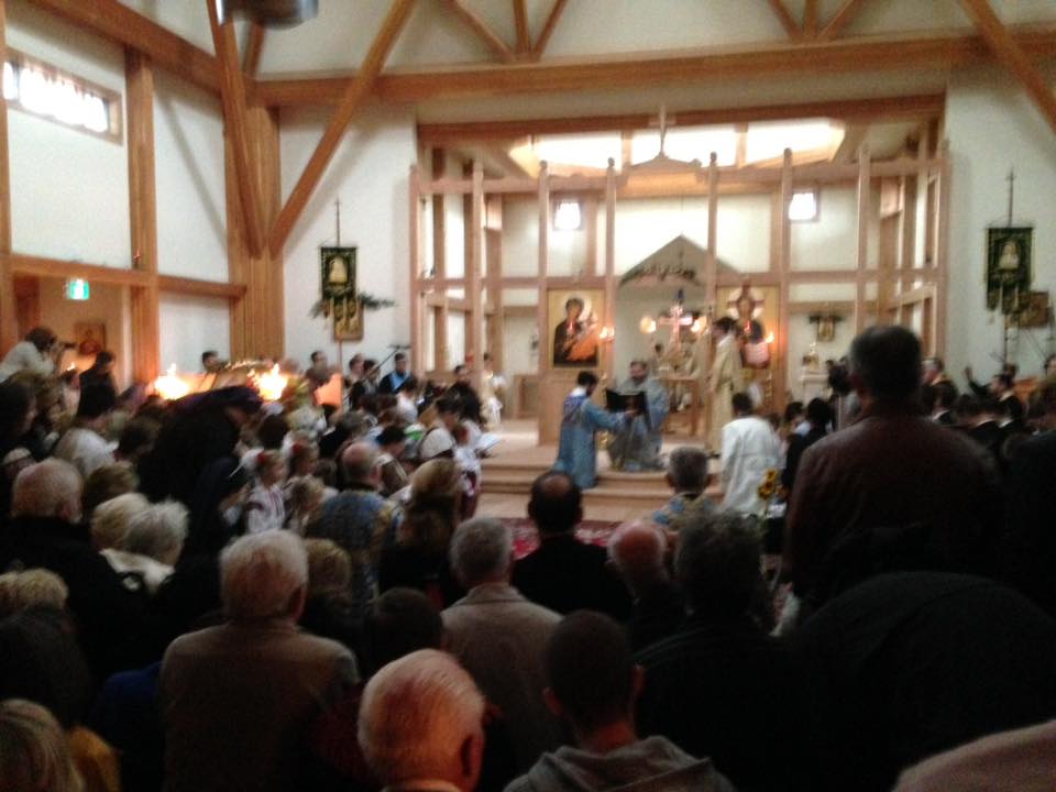 Patriarch Sviatoslav on bended knees, preparing to consecrate St Elias Church in Brampton - photo by me