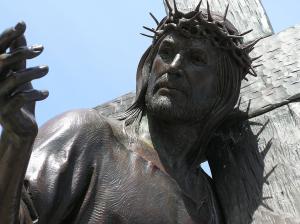 7 Promises From the Cross for Me Today