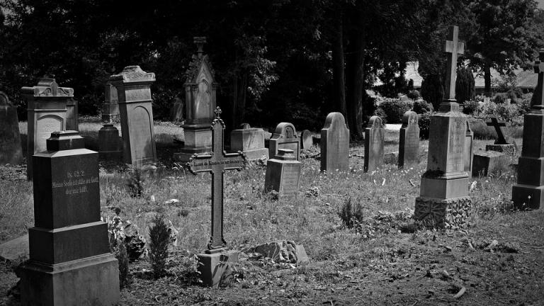 cemetery-1538646_960_720