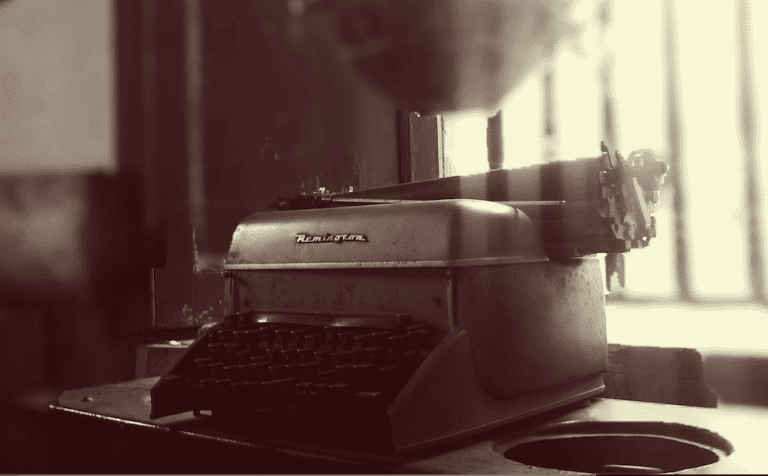 Hector Laborde/Unsplash