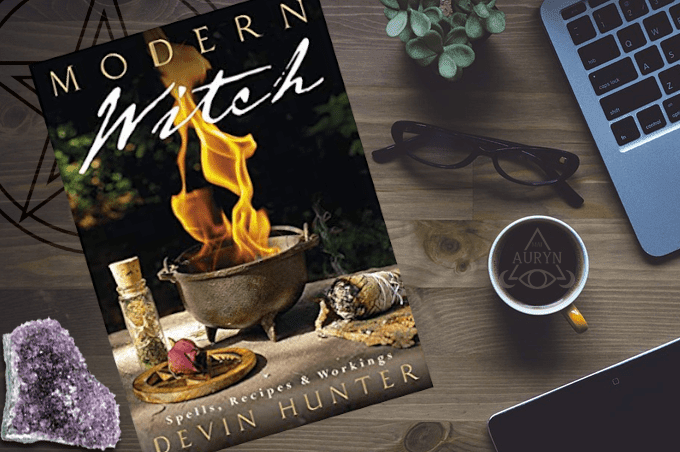 Modern Witch Spells, Recipes & Workings Book Devin Hunter