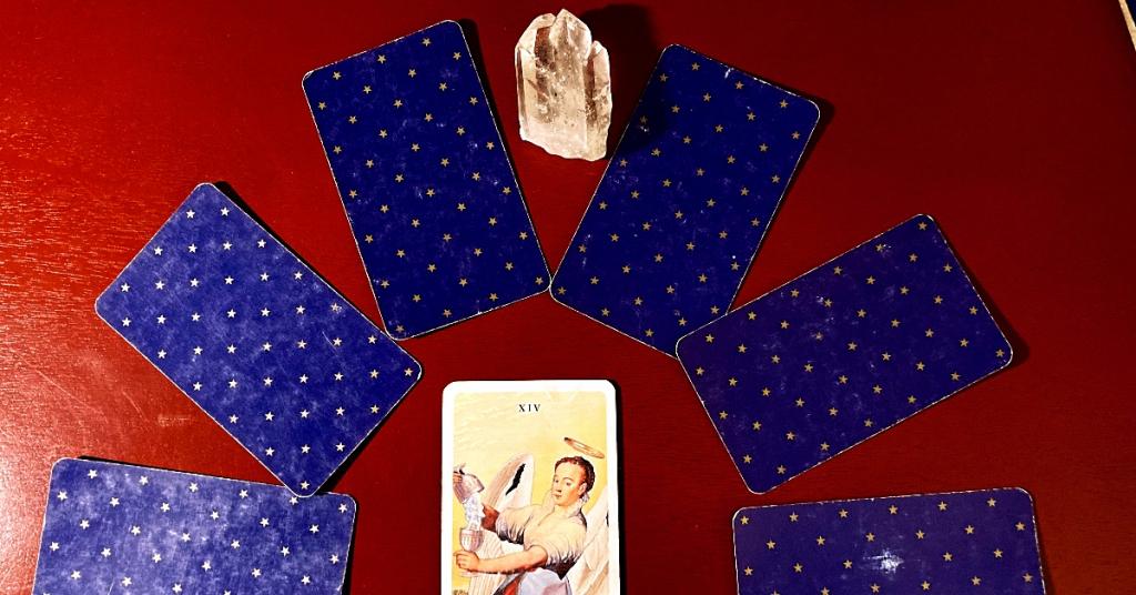 tarot card reading spell signs new moon witchcraft