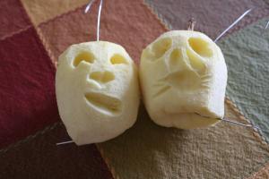 shrunken apple head dolls