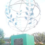Tacsan Statue _ Photos of the World