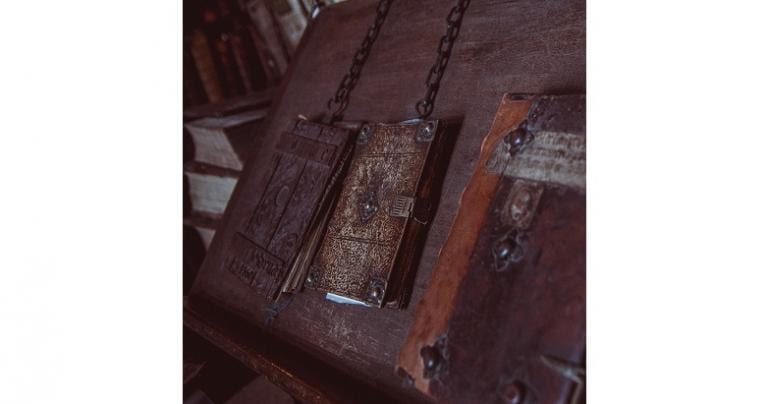 books, chains