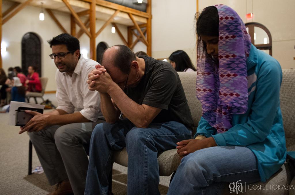 School of Discipleship in Wills Point, TX Emphasizes Holy Habits - KP Yohannan - Gospel for Asia