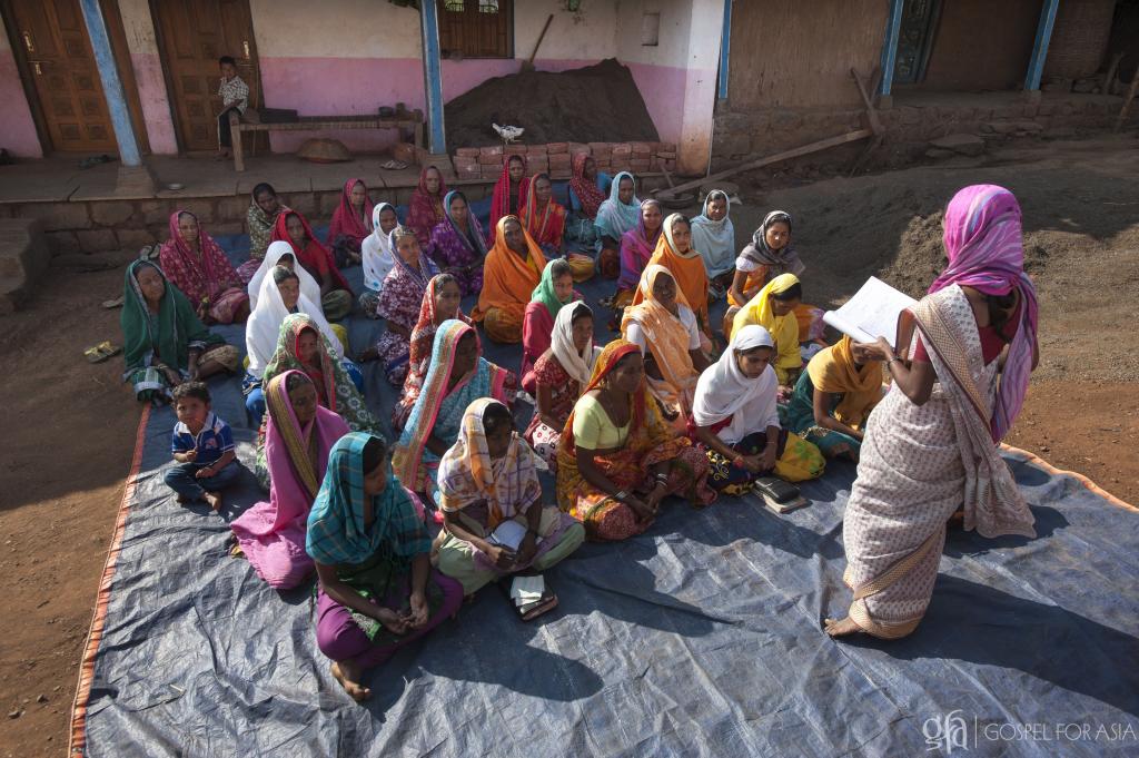 Free Health Care Training Equips 381,412 Women - KP Yohannan - Gospel for Asia