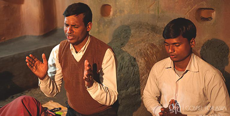 Gospel for Asia founded by Dr. K.P. Yohannan: Film Teams led by National Missionaries 