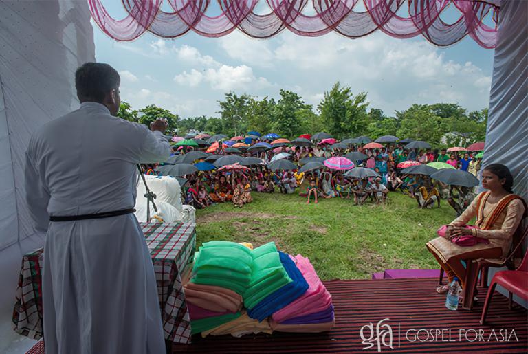 Gospel for Asia founded by Dr. K.P. Yohannan: Discussing Baharupa, his alcohol addiction, the poverty, the sicknesses , & the Gospel for Asia supplied mosquito net used to show God's love