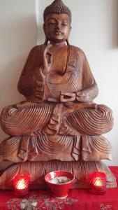 Wooden Buddha 080317