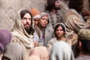 pictures-of-jesus-crowd-1103133-gallery