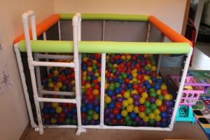 Ballpit-03