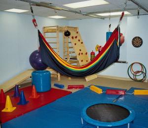 c144d2208abf6453bd9c73f0d7379637--sensory-kids-sensory-rooms