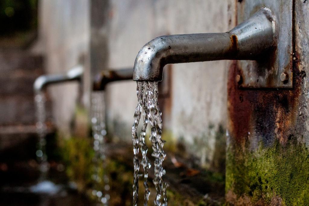 Water as a basic human right (Pixabay)