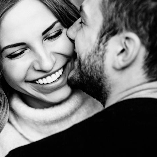 2. Have eyes only for her.