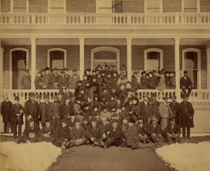 brown and white picture of the Tabernacle Choir