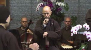 Thich Nhat Hanh - Avalokita chant