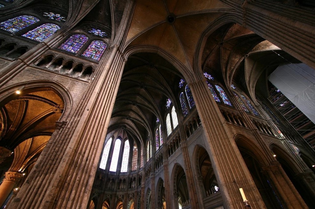 Chartres-Interior-8-2011