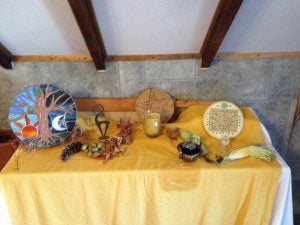 Earth altar, Ostara, coven ritual (photo by Maggie Beaumont)