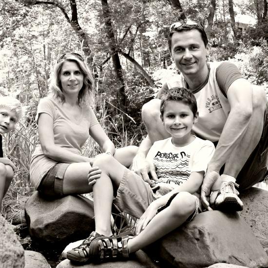 family-286247_1920