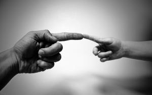 Two fingers touching (CC0 via pixabay)