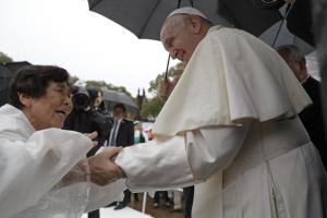 Pope Francis greets the faithful at Nagasaki's Atomic Bomb Hypocenter Park after blasting nuclear weapons and the strategy of deterrence.