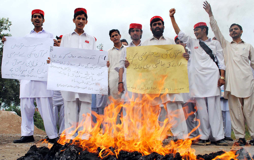 Pakistani Mob of Thousands Tortures Christian Couple to Death For Allegedly Burning Pages From the Qur’an