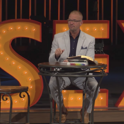 Here’s Everything Wrong With an IL Megachurch Pastor’s Awful Sermon About Sex