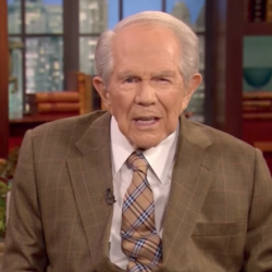 Pat Robertson Blames Vegas Shooting on Lack of Respect for Donald Trump and God