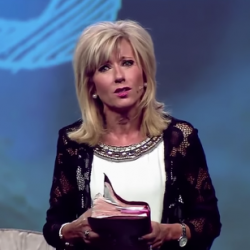 Female Pastor Condemns Christian Misogyny; Male Apologist Responds: “Be Silent”