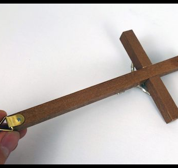 Satanists Send Bavarian Officials Upside-Down Crosses to Hang in Buildings