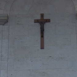 Montreal City Hall Removes Cross Because “We’re in a Very Different Time Now”