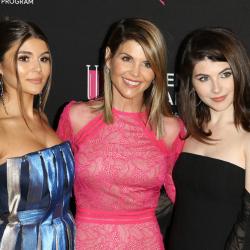 Lori Loughlin Says God is Helping Her Deal with the Cheating Scandal