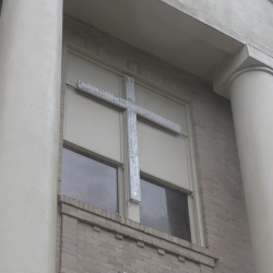 Texas AG’s Office Says It’ll Defend Courthouse With Christian Crosses in Windows