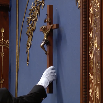 Quebec Finally Removes Crucifix from National Assembly Council Chamber