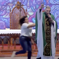 A Woman Assaulted a Brazilian Priest While He Spoke to an Audience of Thousands