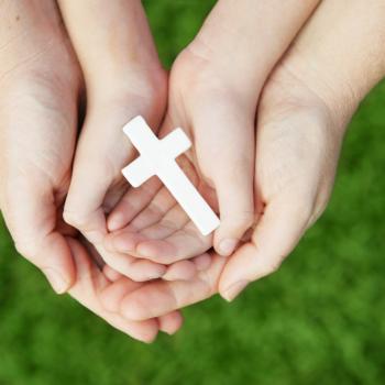 Atheist Urges Irish Government to Change Survey Question About Kids’ Faith