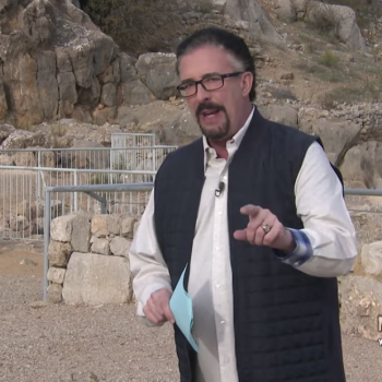 Pastor: Noah’s Family Cleared Away 12 Tons of Animal Feces on the Ark Every Day