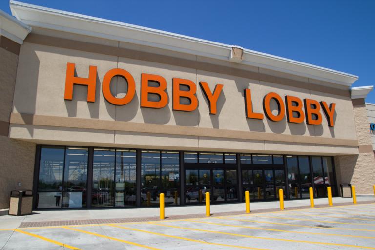 ChristianOwned Hobby Lobby Refuses to Close All Stores During Pandemic