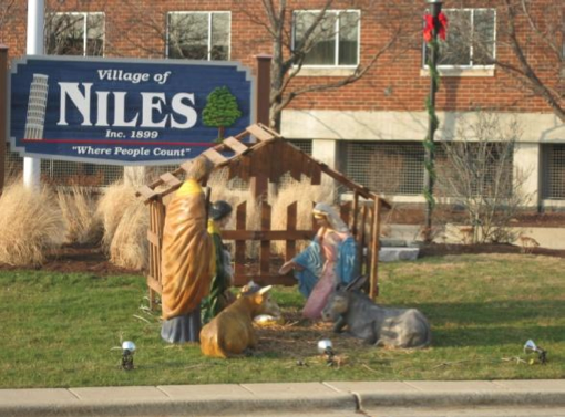 In Response to Religious Displays, Atheists Put Up Winter Solstice Sign in Niles, IL